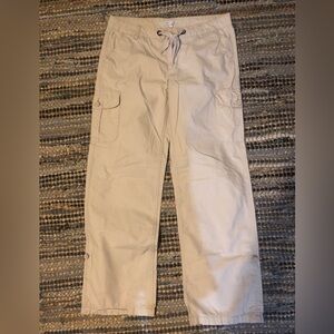 Women’s GAP Beige Cargo Pants - Lightweight Casual Wear
Surplus
Size 10